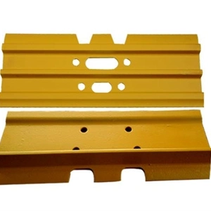 Good Price PC200 PC220 Excavator Track Shoes Track Pads for Excavator Parts